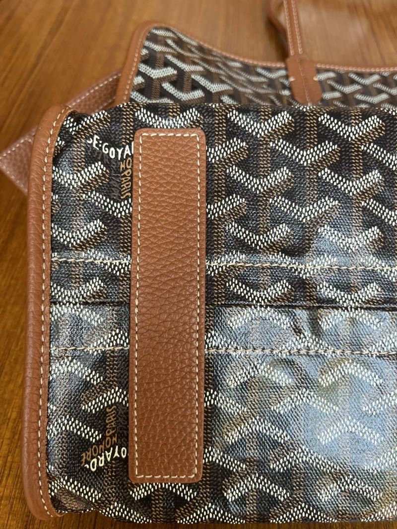 Goyard Shopping Bags